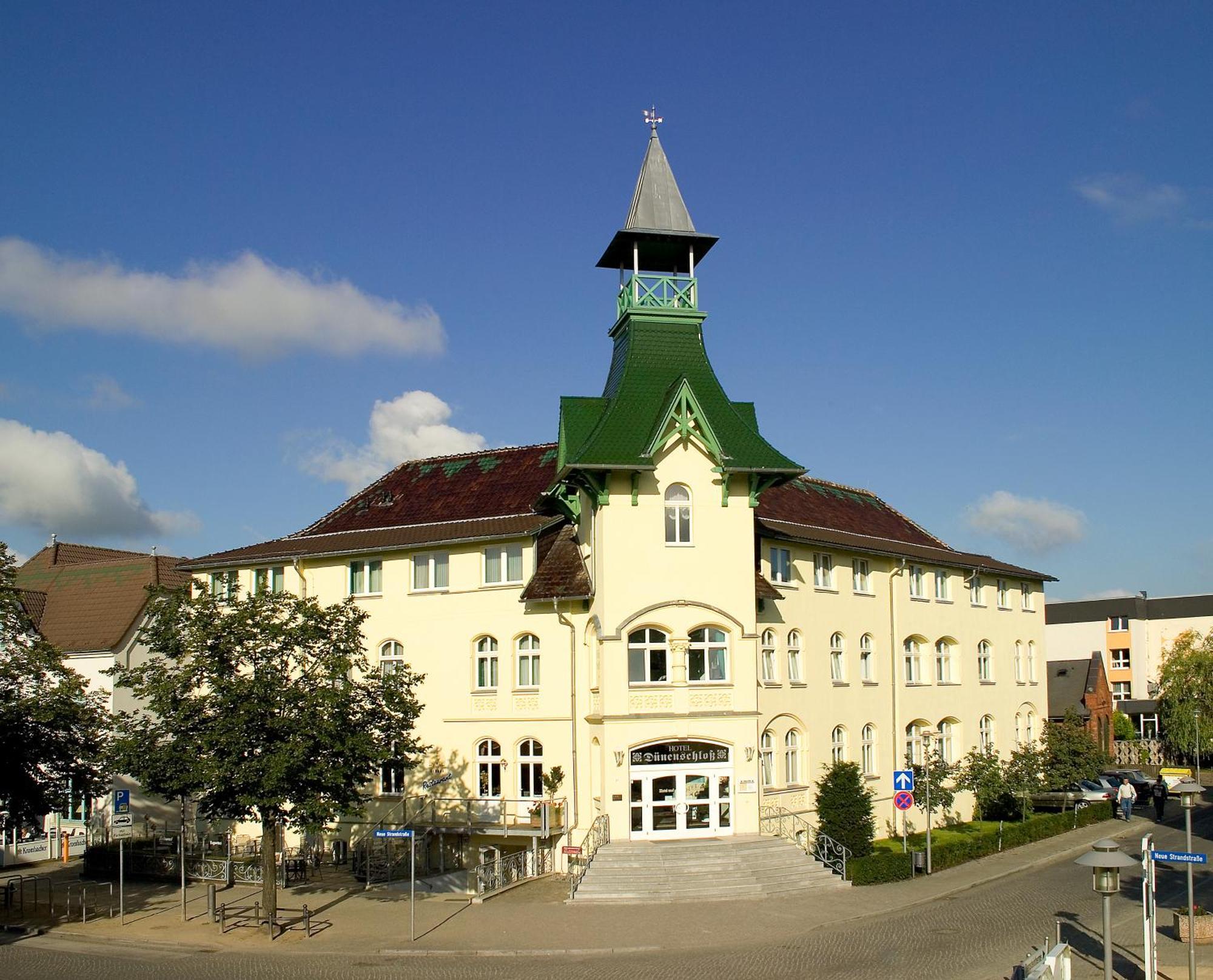 Hotel Duenenschloss Mit Private Spa Цинновиц Экстерьер фото